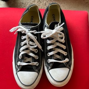 Black converse